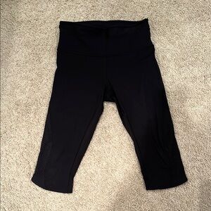 Lululemon Black Cropped Leggings